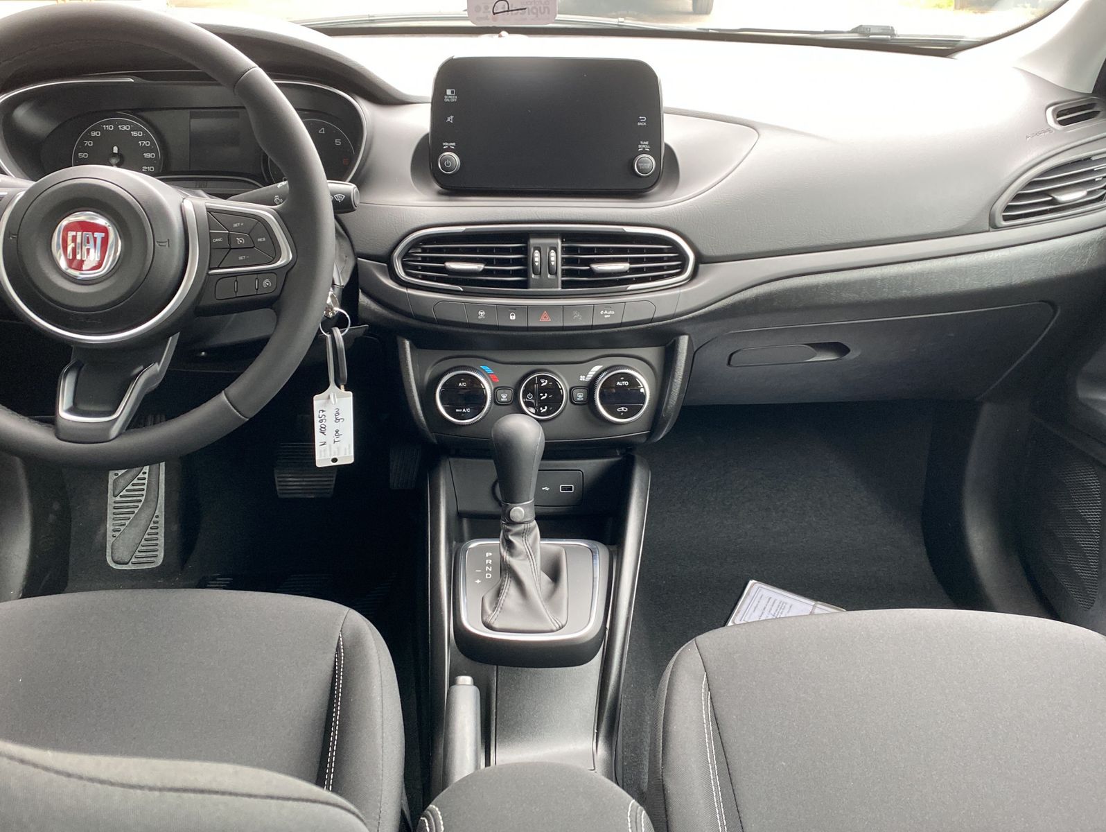 Fahrzeugabbildung Fiat Tipo Rückfahrkamera  Klimaautomatik, Carplay