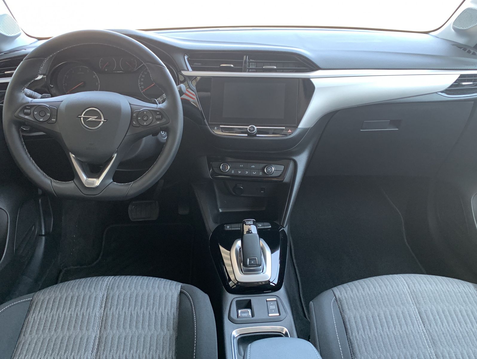 Fahrzeugabbildung Opel Corsa 1.2 Turbo Start/Stop Autom. Edition 'Navi'