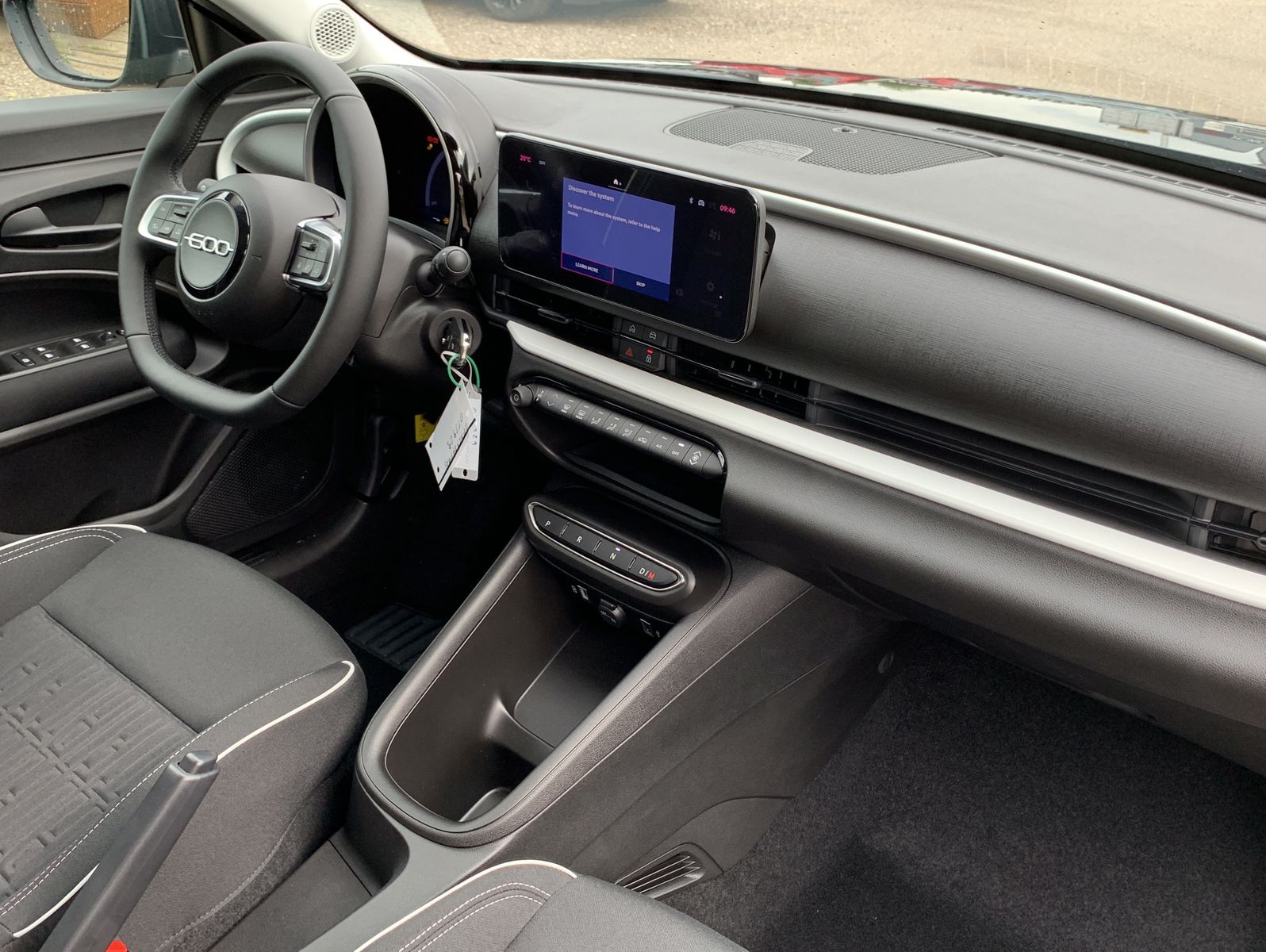 Fahrzeugabbildung Fiat 600 1.2 T3 74KW (100PS) | DCT| CarPlay| DAB