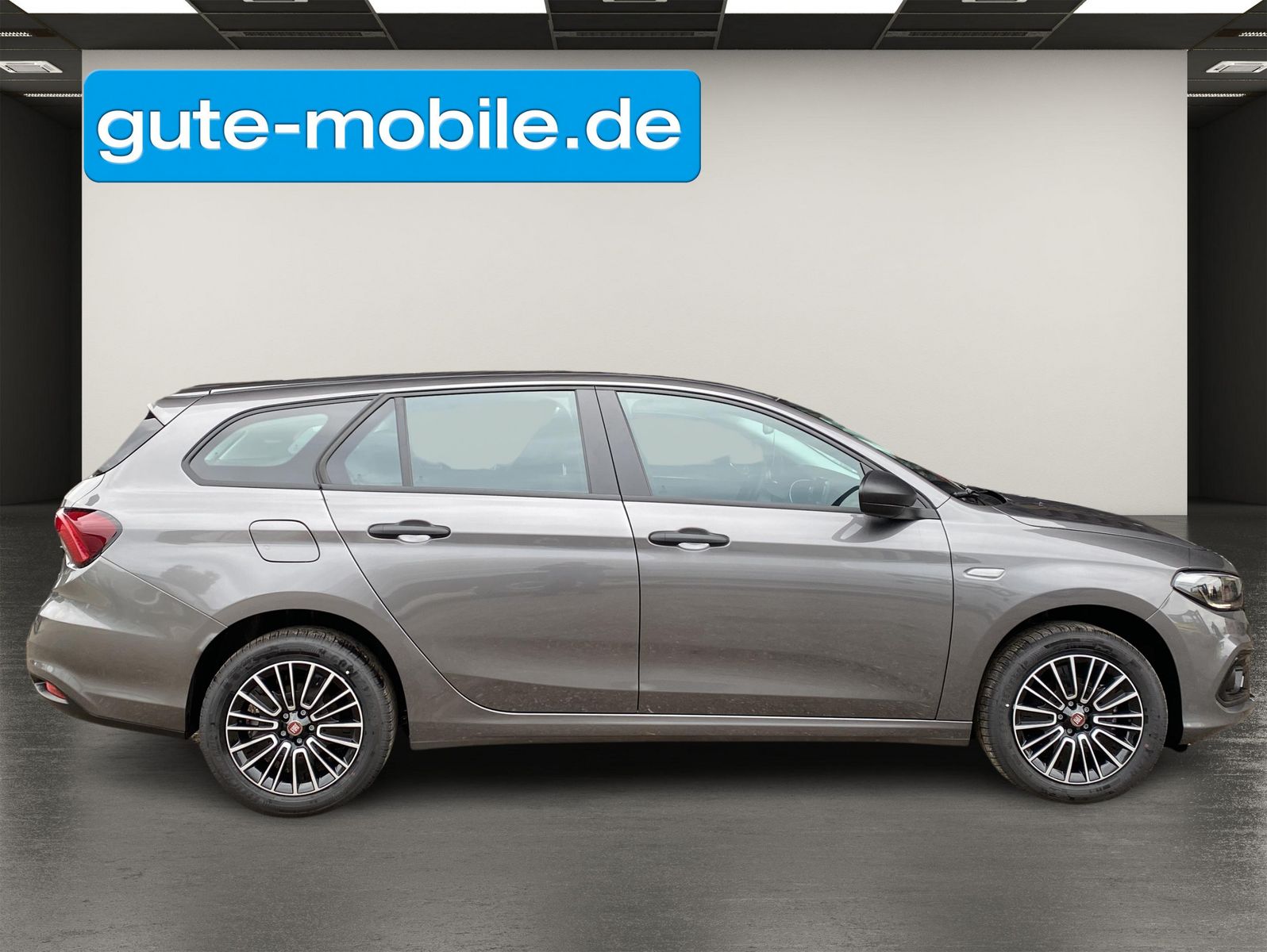 Fahrzeugabbildung Fiat Tipo Kombi MY23 Hybrid 1.5 GSE 96kW