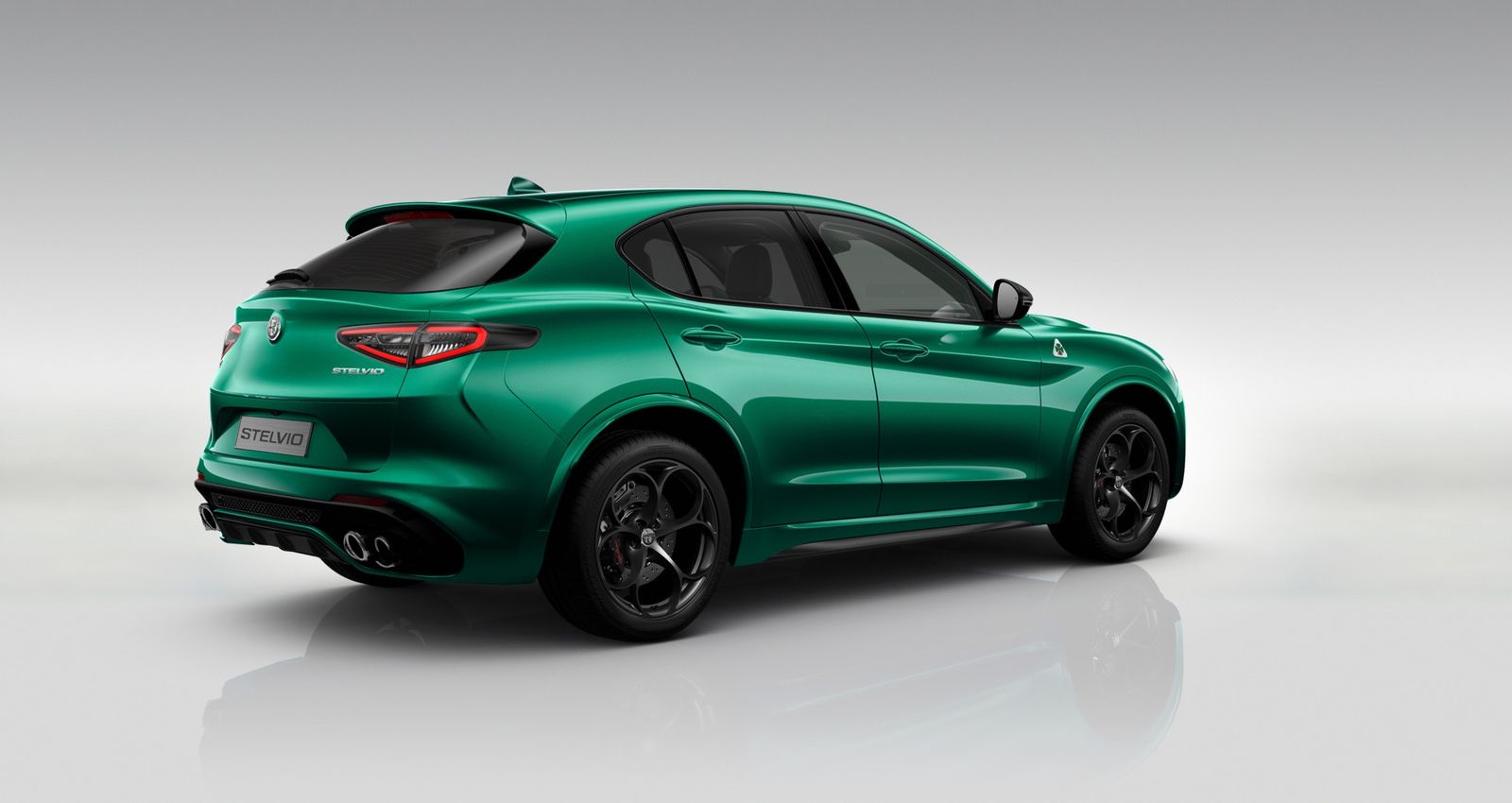 Fahrzeugabbildung Alfa Romeo Stelvio QV 2.9 Bi-Turbo 520PS|AKRA|TECH-PAKET|