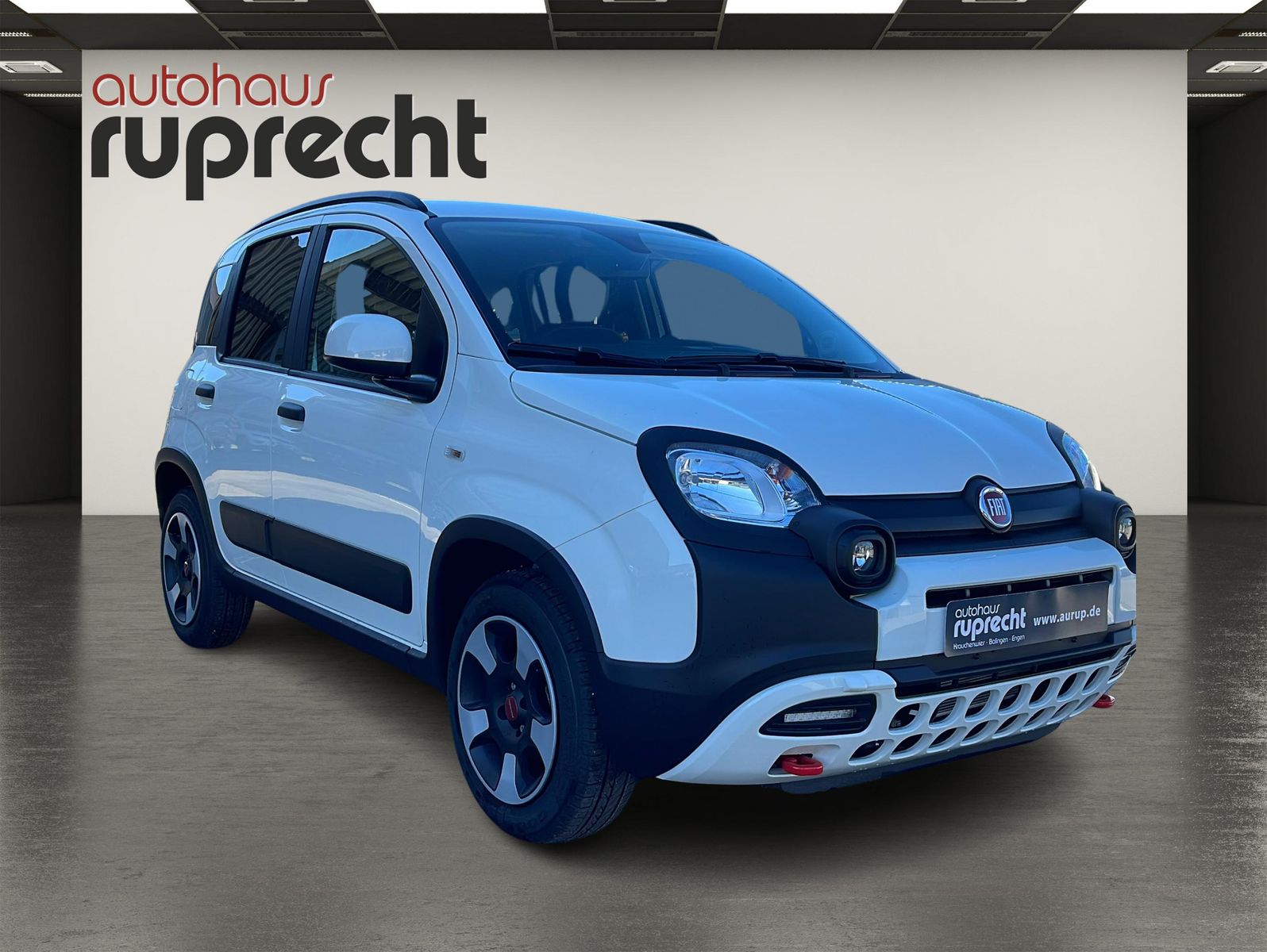 Fahrzeugabbildung Fiat Panda Cross MY23 Hybrid 1.0 GSE | TECH-PAKET