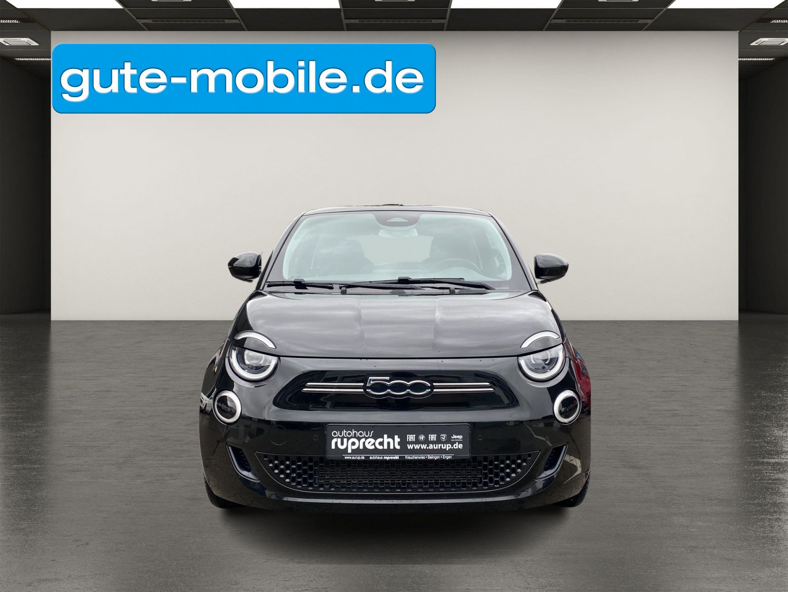 Fahrzeugabbildung Fiat 500e 42 kWh| Icon| LED | DAB| 17-Zoll |Panorama