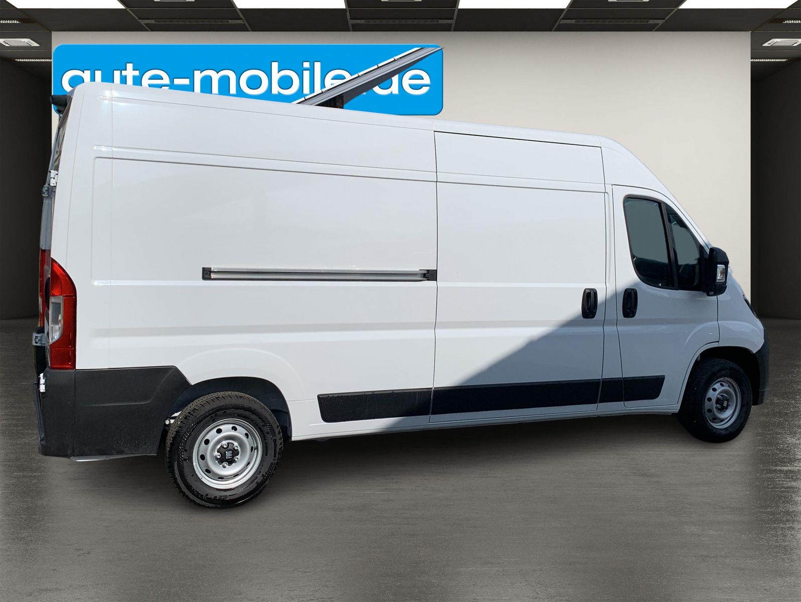 Fahrzeugabbildung Fiat Ducato 35 L3H2| Schiebetür| Bluetooth