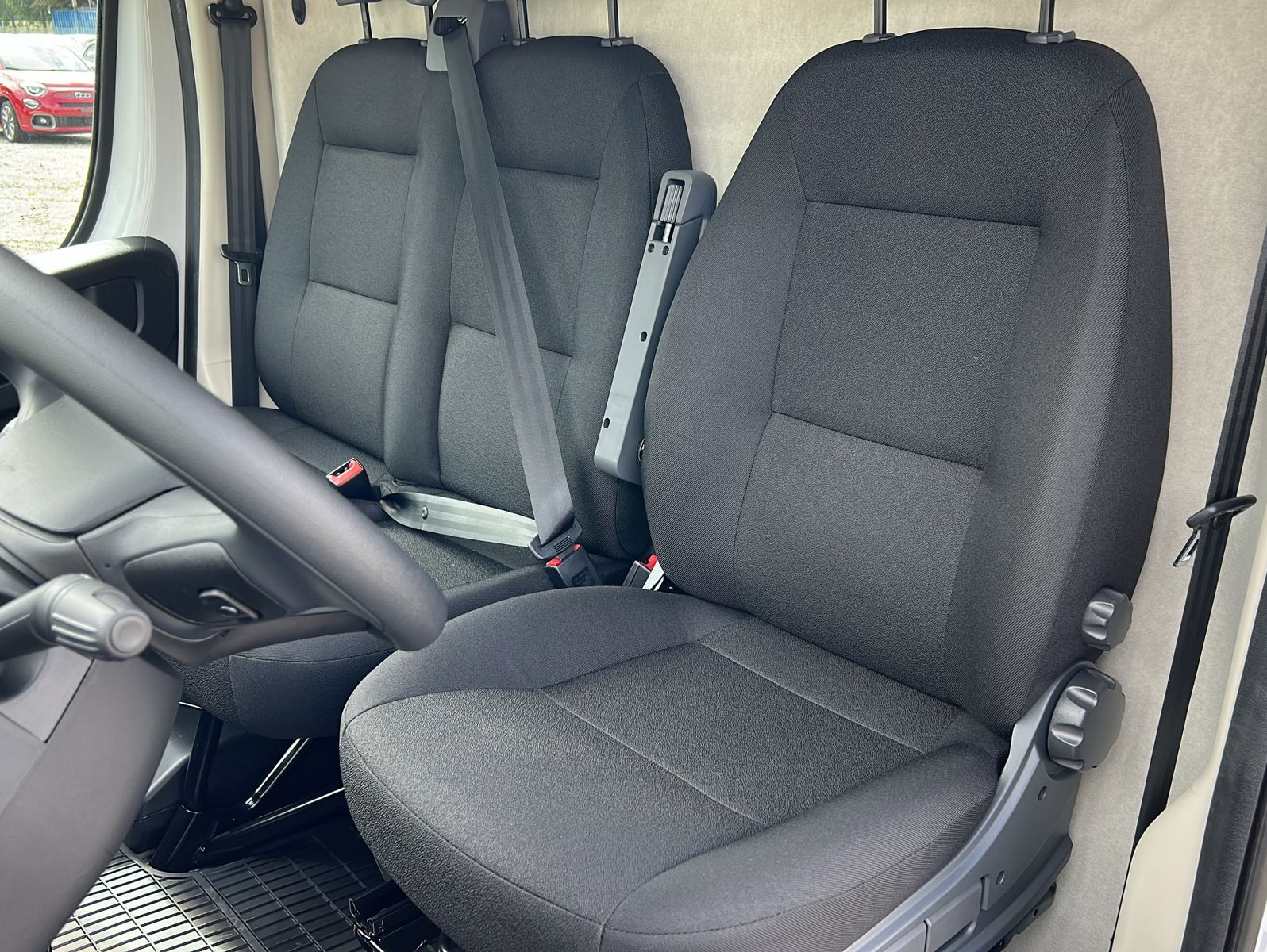 Fahrzeugabbildung Fiat Ducato Maxi L5H2 L5H2 Rückfahrkamera/Apple CarPl