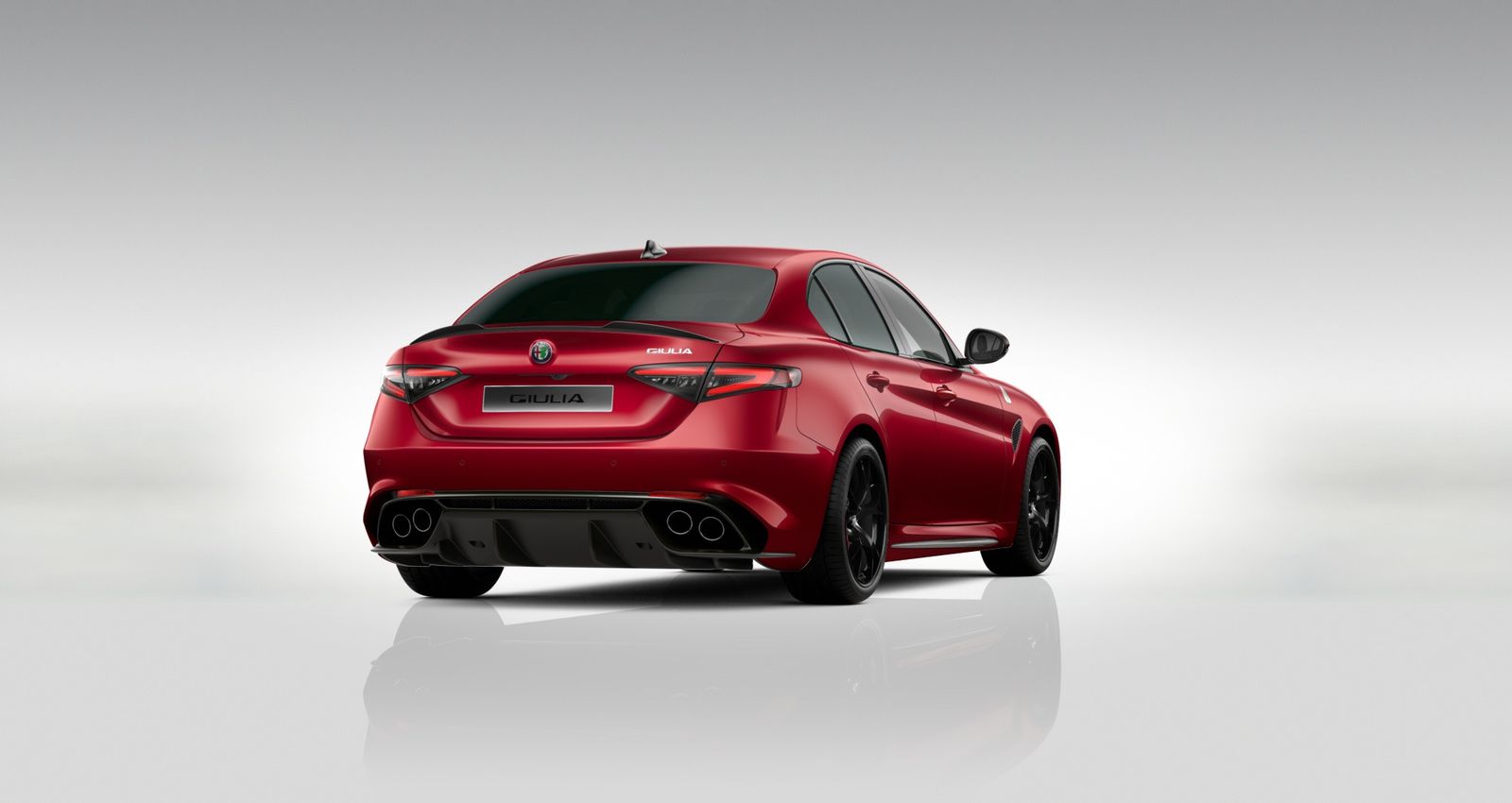 Fahrzeugabbildung Alfa Romeo Giulia QV 2.9 V6 Bi-Turbo (520PS)| H&K |TROFEO