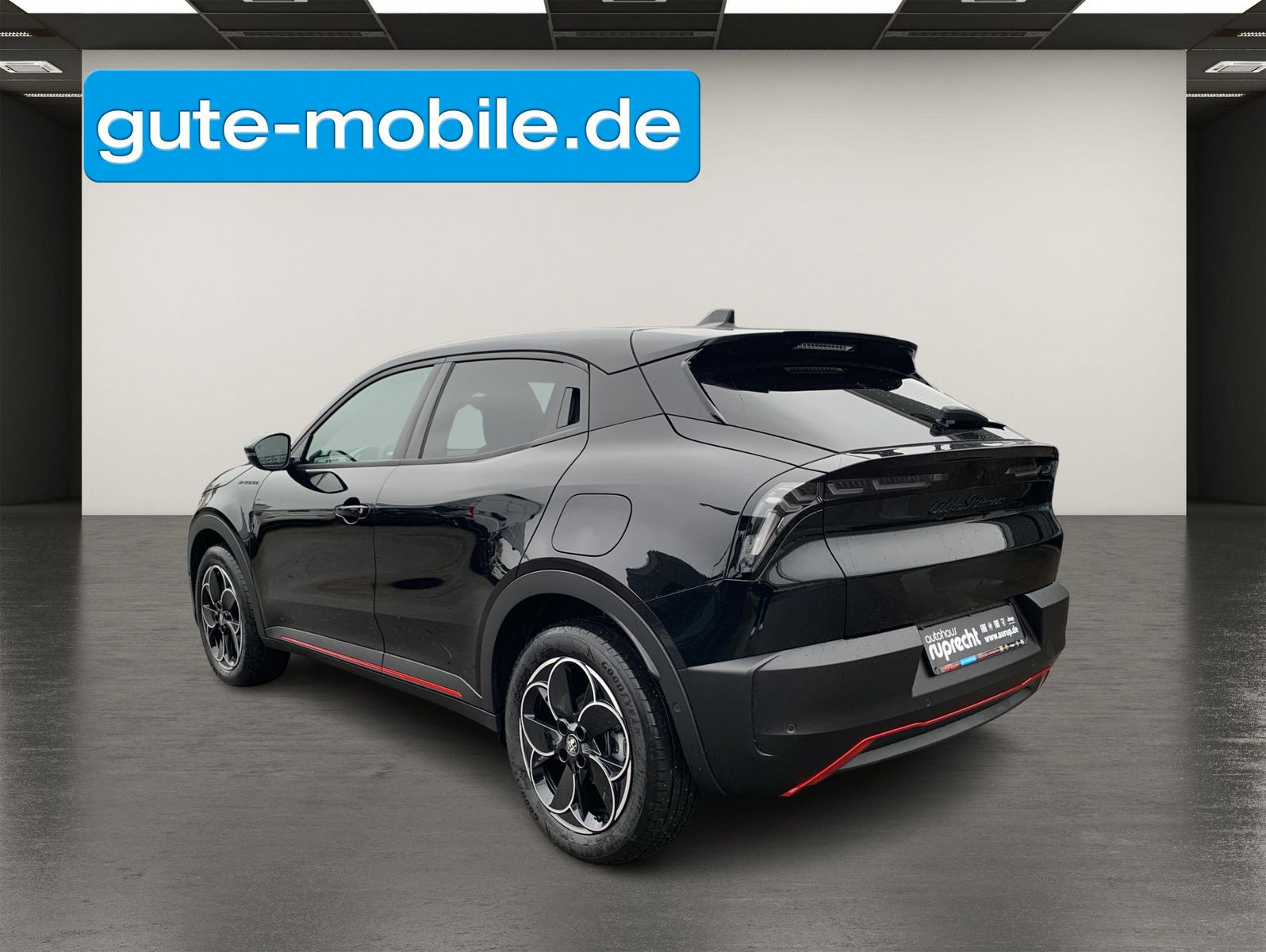 Fahrzeugabbildung Alfa Romeo Junior Elettrica Speciale 115kW|Tech-Paket|