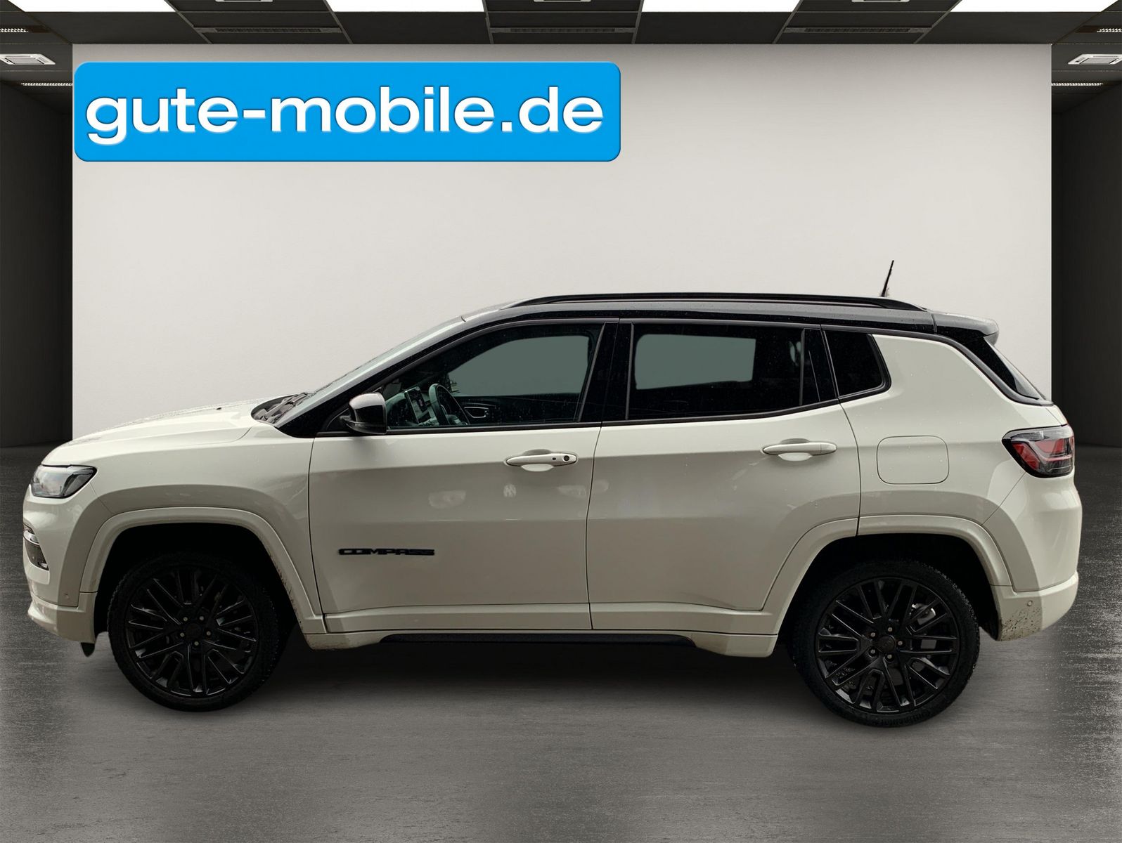 Fahrzeugabbildung Jeep Compass S Plug-In Hybrid 4WD |LEDER| El. Heckkl.