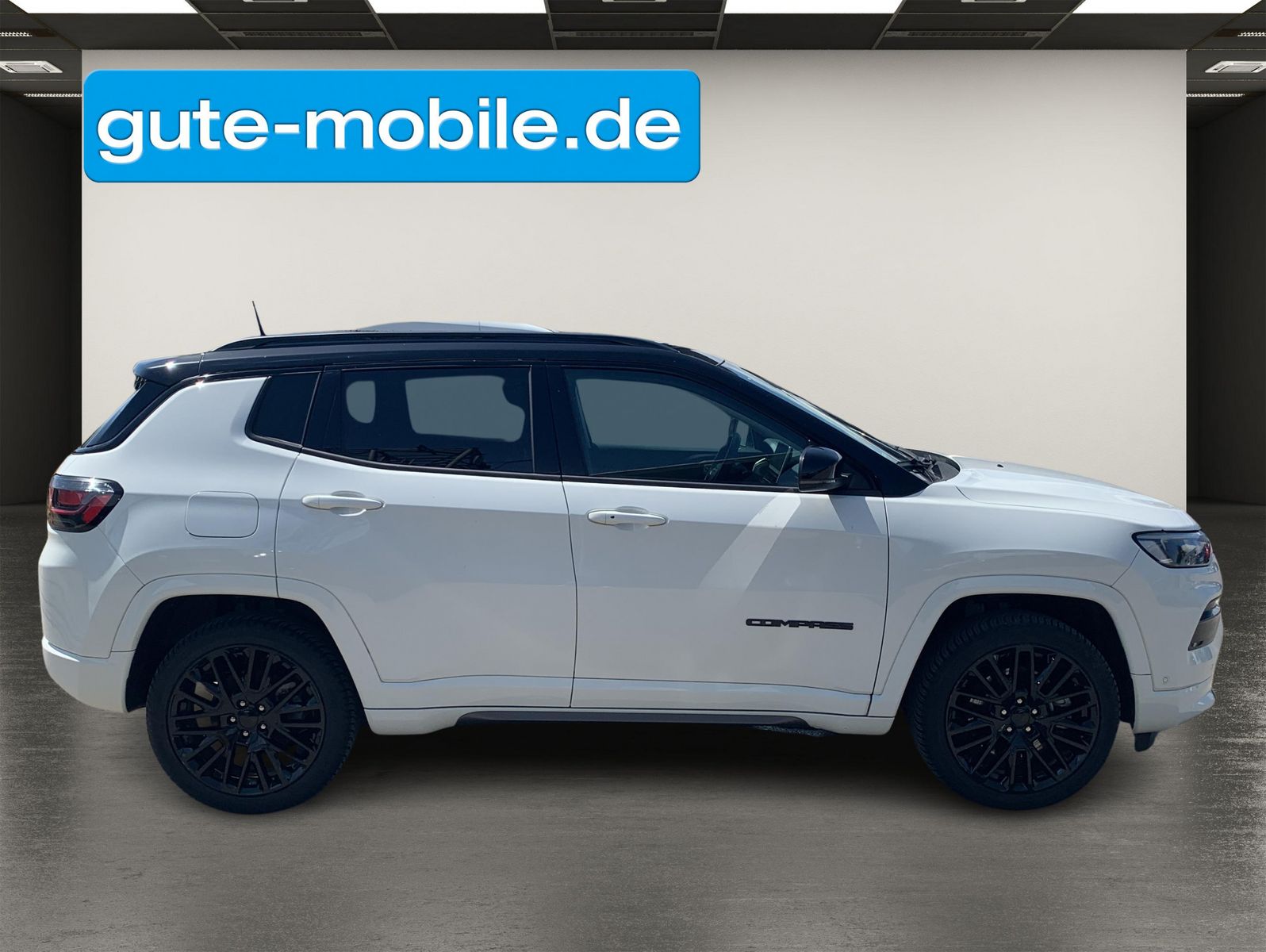 Fahrzeugabbildung Jeep Compass S Plug-In Hybrid 4WD