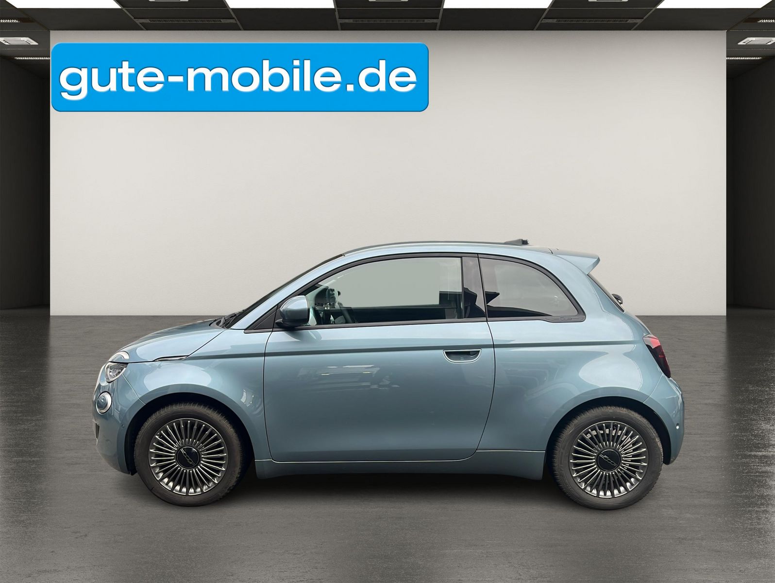 Fahrzeugabbildung Fiat 500e Icon 42kWh |CarPlay| LED|TOTWINKEL| PDC|SHZ