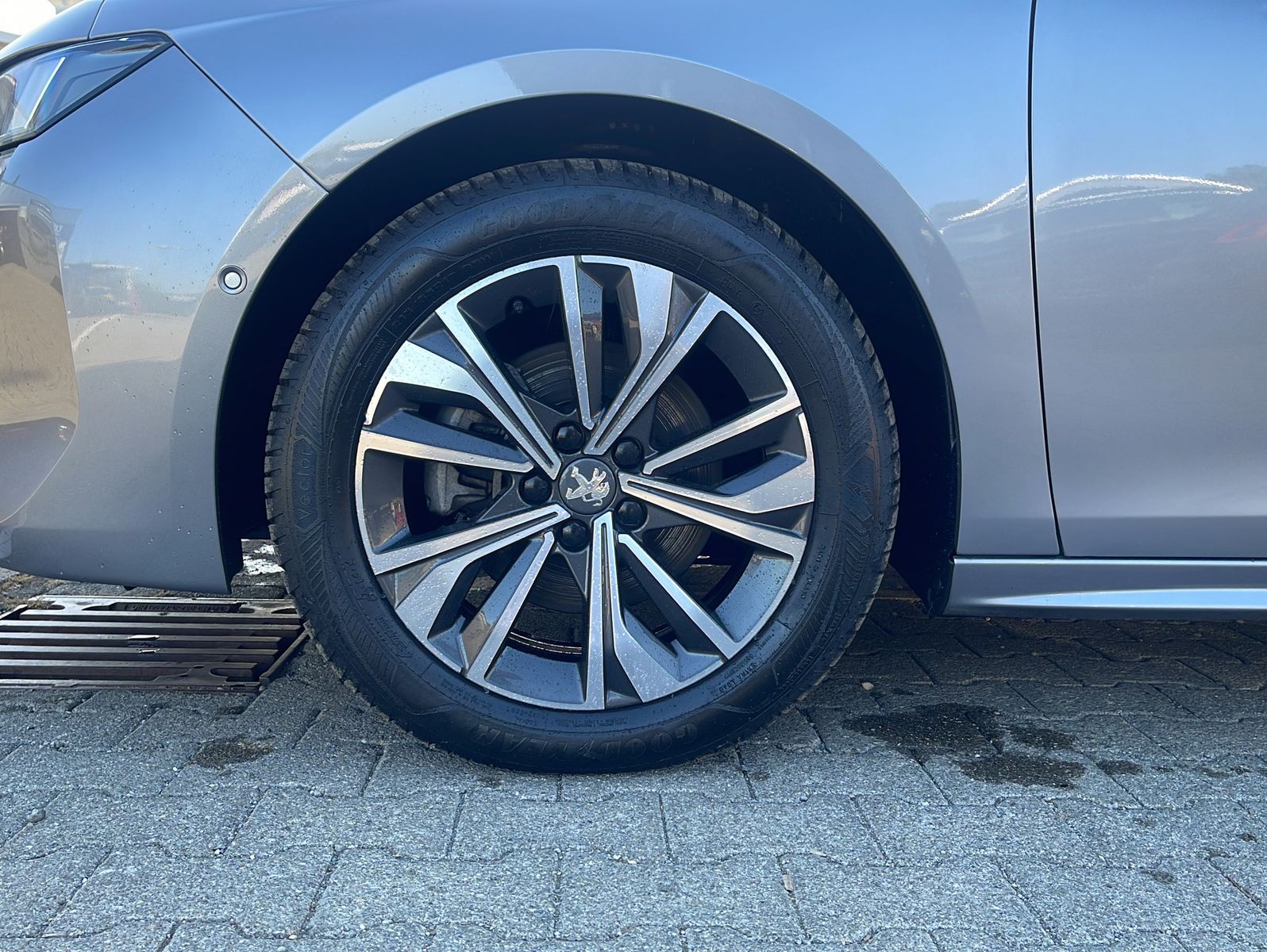 Fahrzeugabbildung Peugeot 508 Allure|VOLL-LED|KAMERA|PARKASSIST|NAVI|