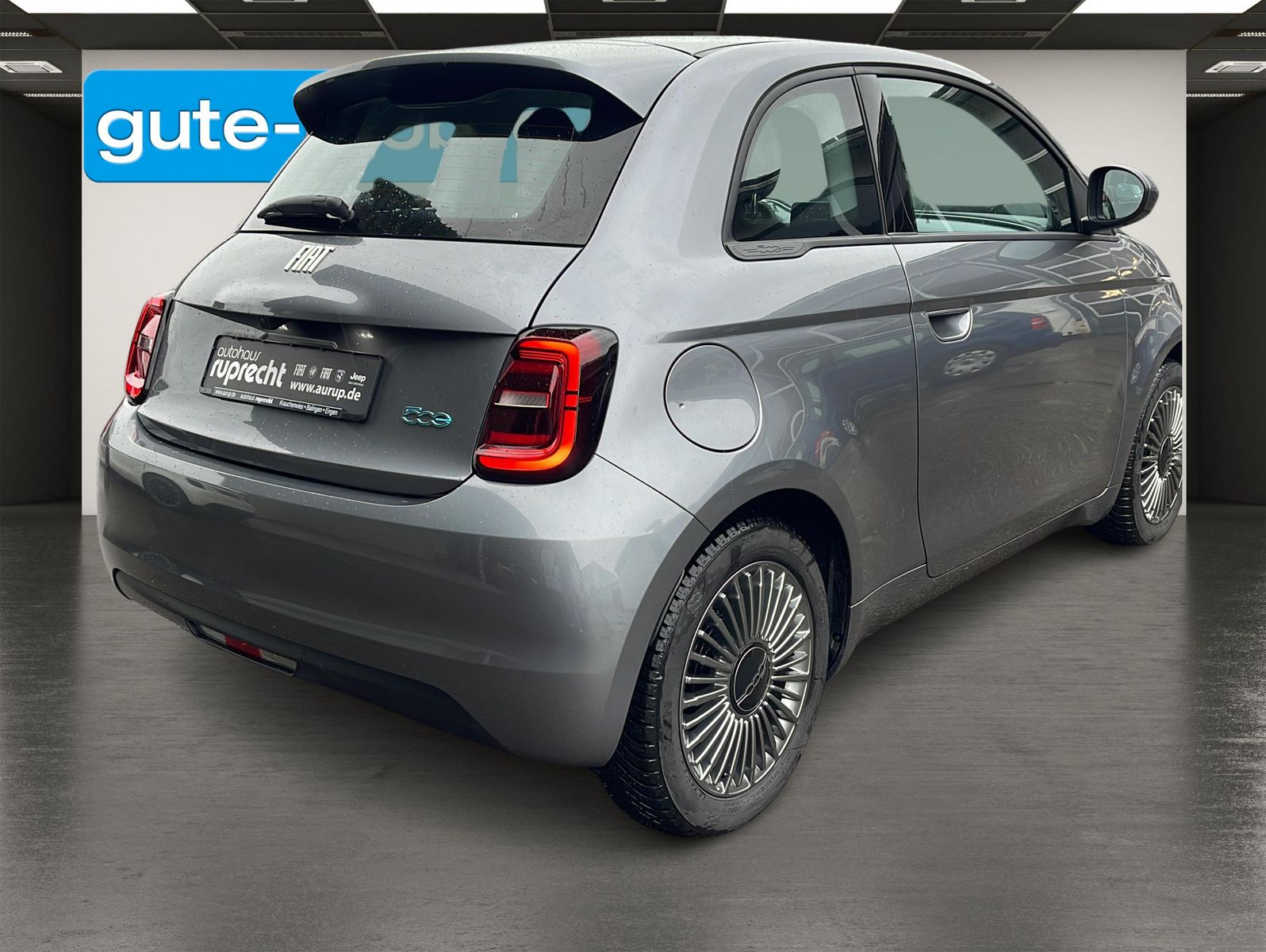 Fahrzeugabbildung Fiat 500e Icon 42kWh |CarPlay| LED|TOTWINKEL| PDC|SHZ