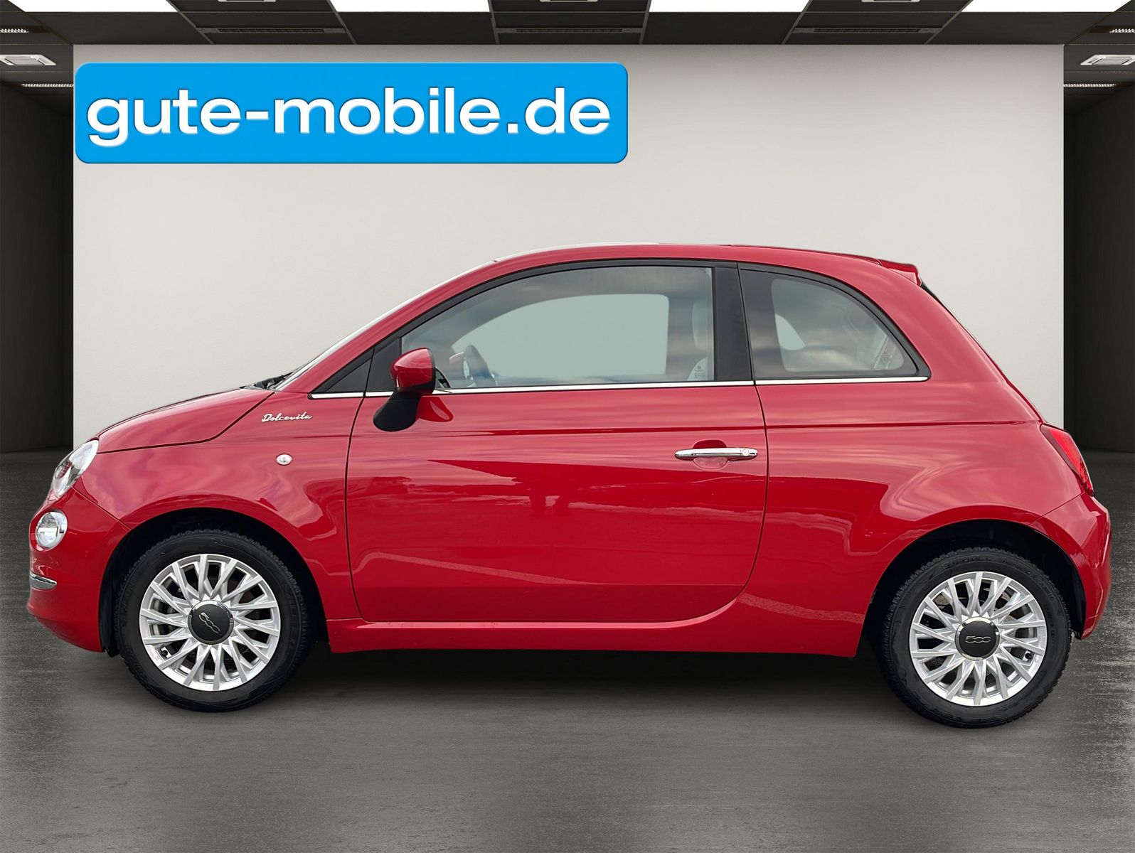 Fahrzeugabbildung Fiat 500 1.0 GSE Hybrid DOLCEVITA 51kW (70PS)