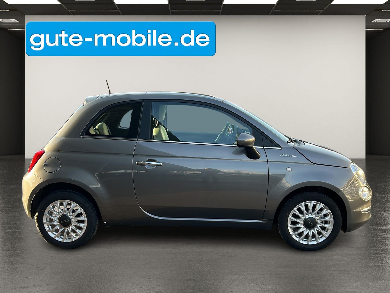 Fahrzeugabbildung Fiat 500 1.0 GSE Hybrid DOLCEVITA 51kW (70PS)