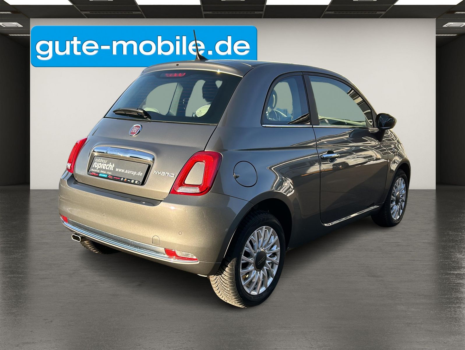 Fahrzeugabbildung Fiat 500 1.0 GSE Hybrid DOLCEVITA 51kW (70PS)