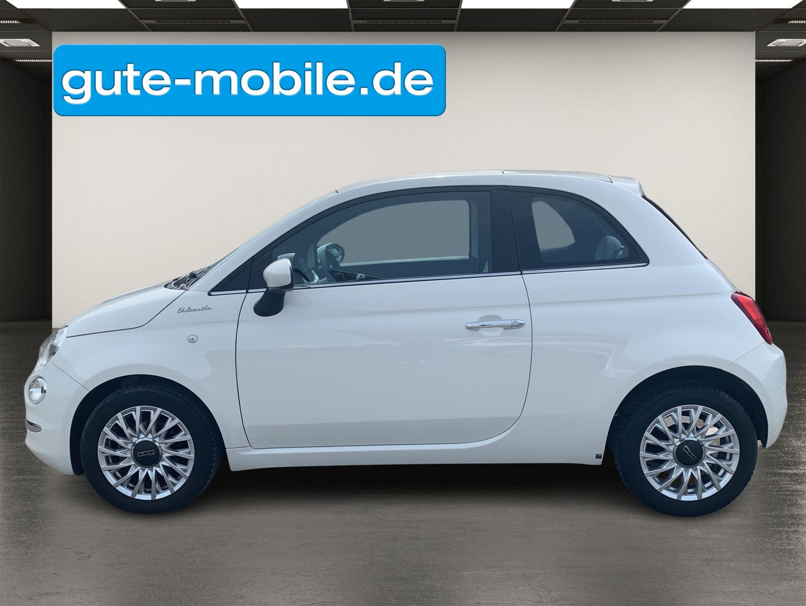 Fahrzeugabbildung Fiat 500 1.0 GSE Hybrid DOLCEVITA 51kW (70PS)