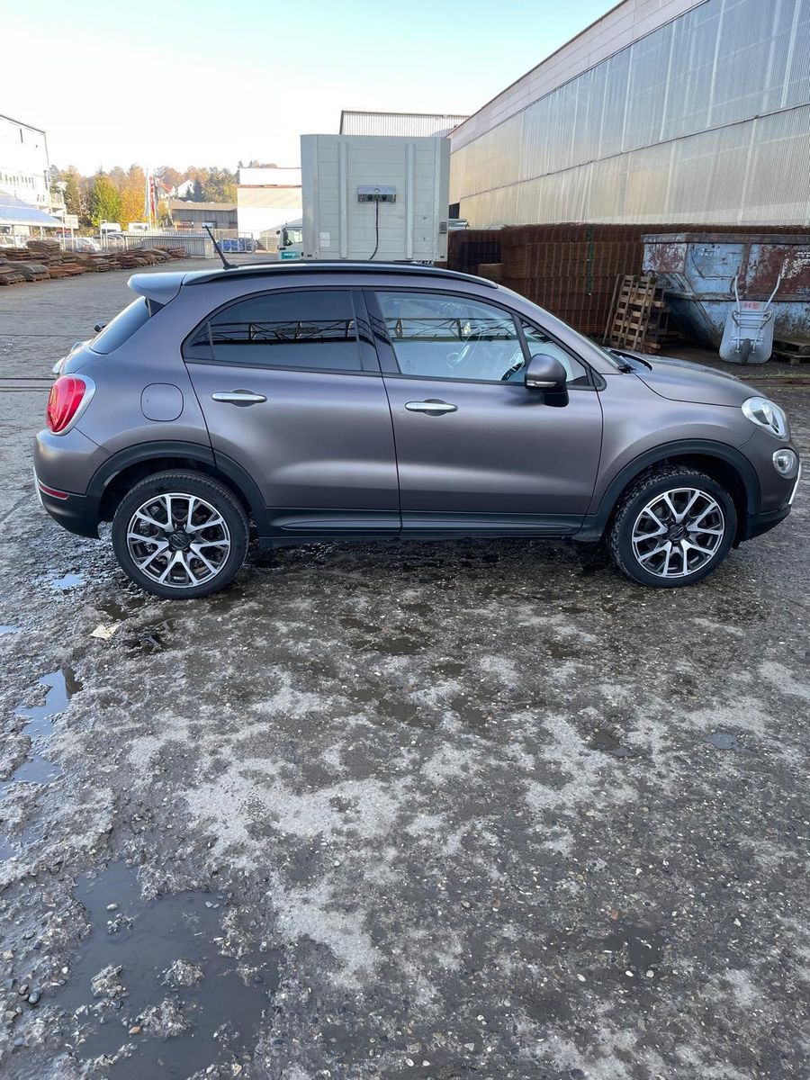 Fahrzeugabbildung Fiat 500X Cross Plus| Keyless GO| MATT-LACK