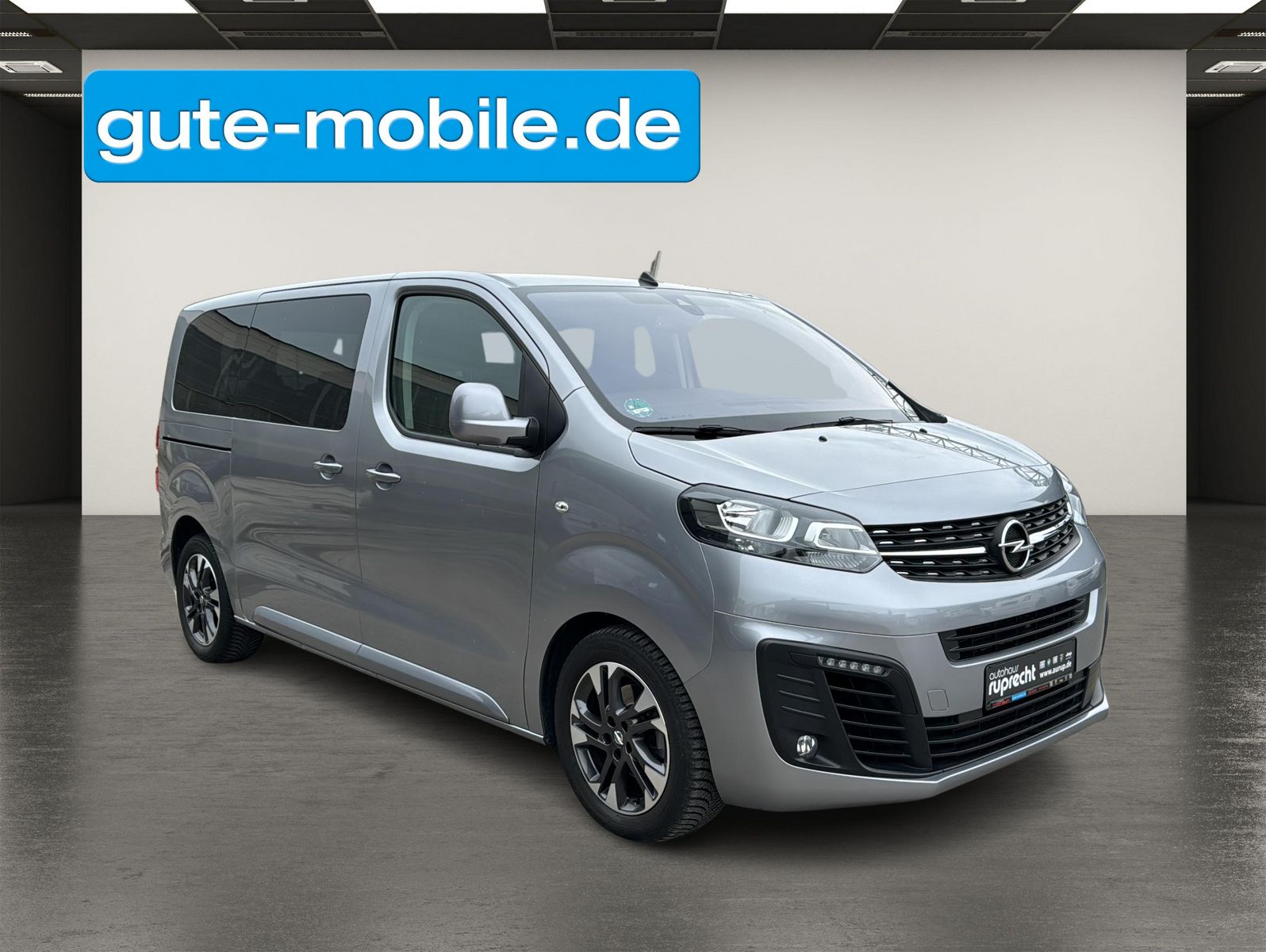 Fahrzeugabbildung Opel Zafira Life 2.0 Diesel Edition M Autom. 8-Sitzer