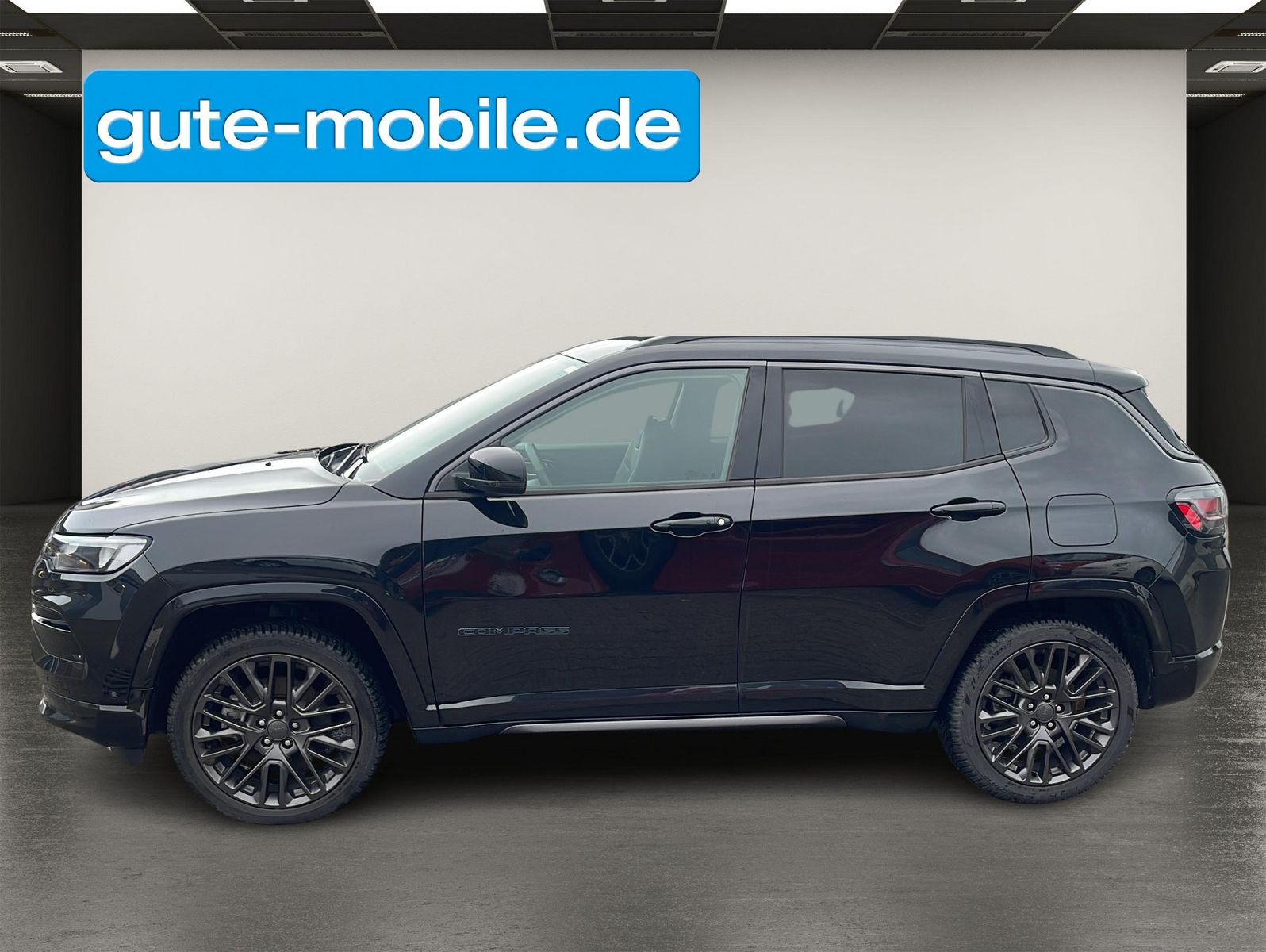 Fahrzeugabbildung Jeep Compass S Plug-In Hybrid 4WD |LEDER| El.Heckkl.