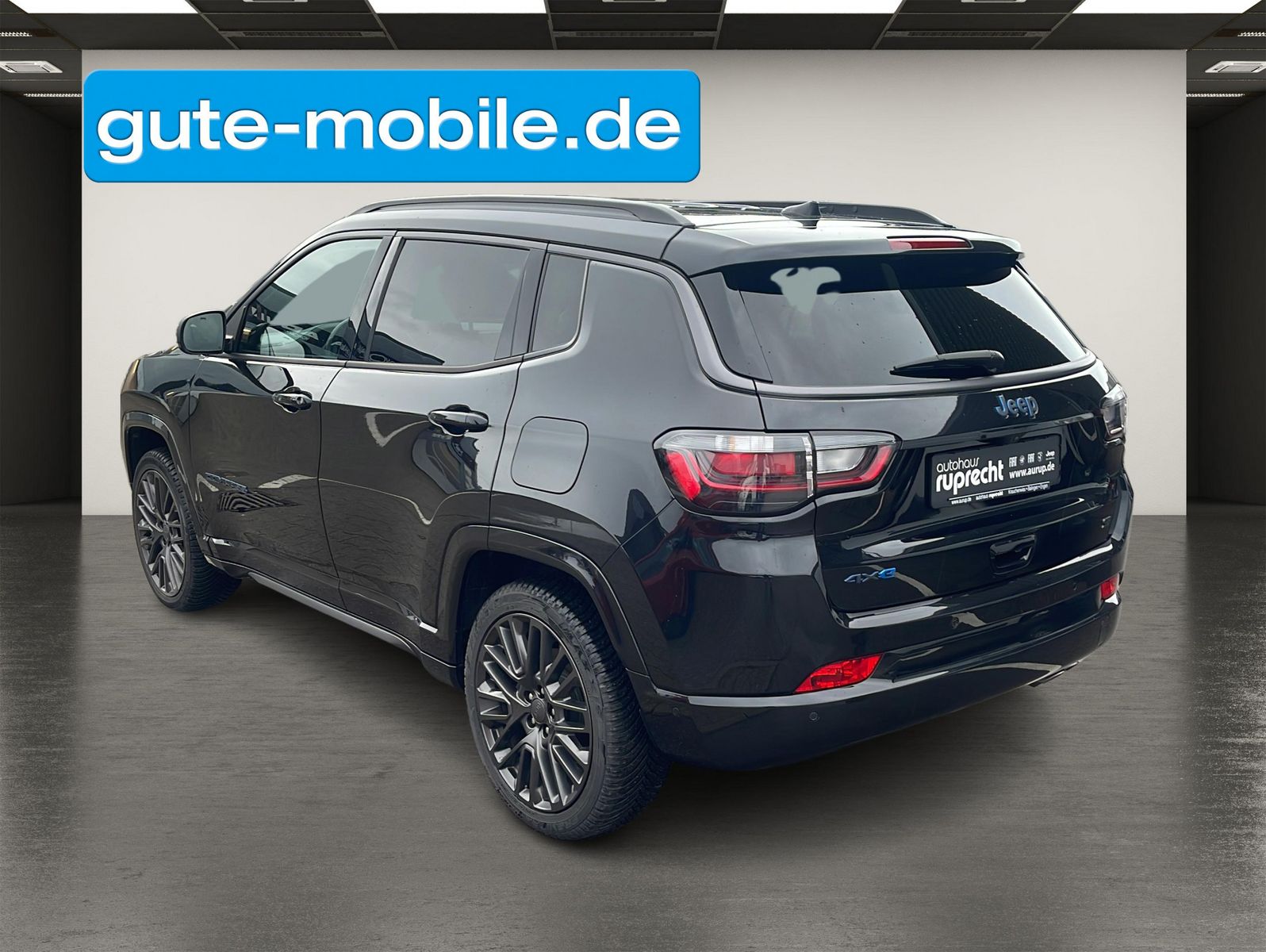 Fahrzeugabbildung Jeep Compass S Plug-In Hybrid 4WD |LEDER| El.Heckkl.