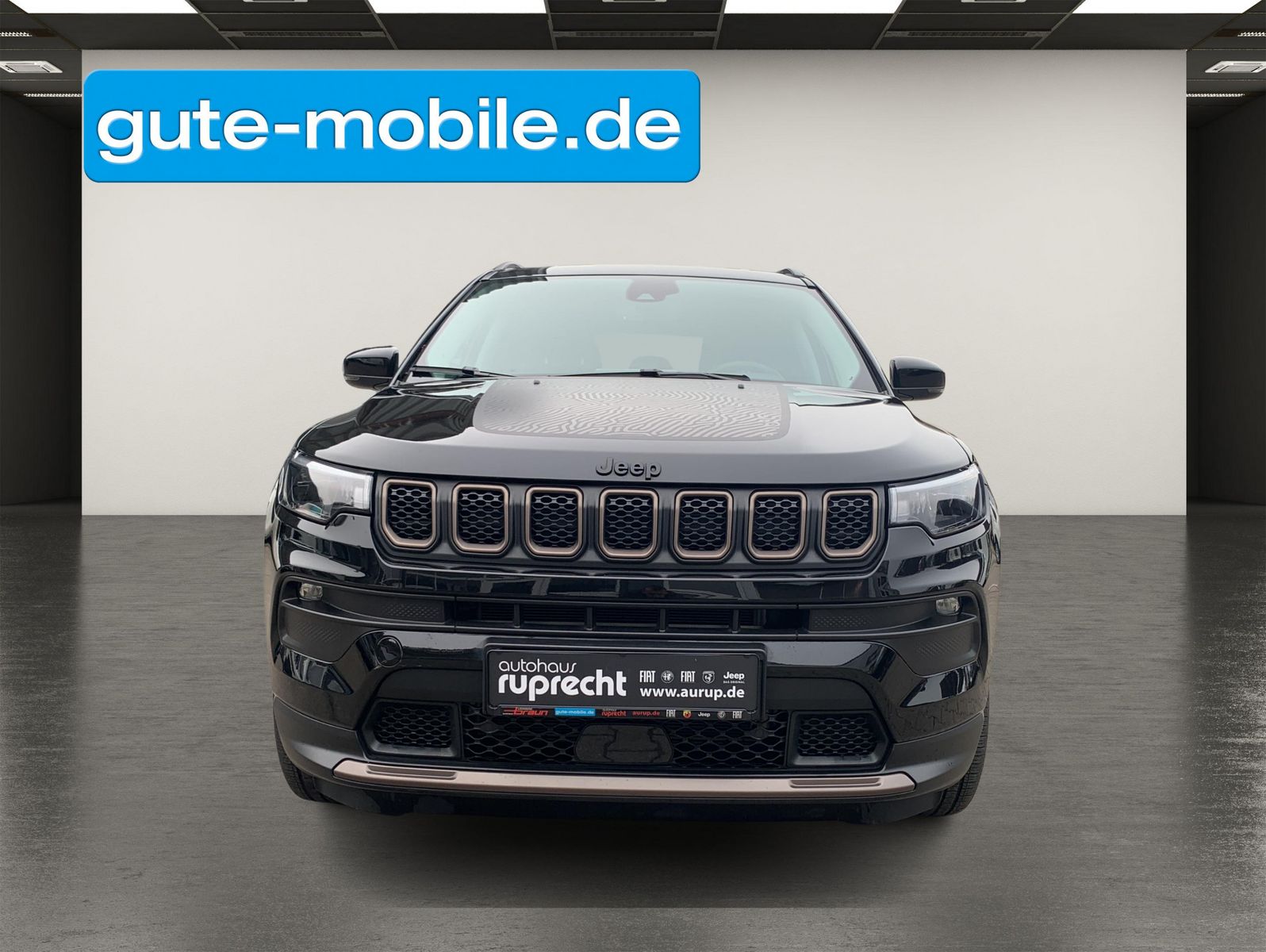 Fahrzeugabbildung Jeep Compass Upland Plug-In Hybrid 4WD |KAMERA| SHZ