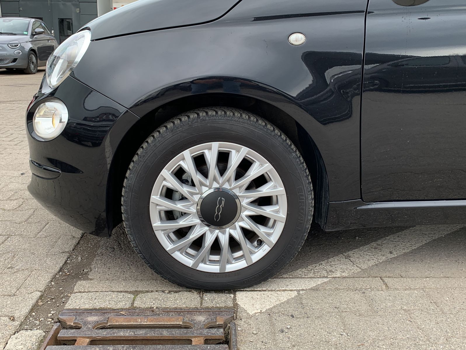 Fahrzeugabbildung Fiat 500 1.0 Hybrid GSE N3 LOUNGE 51kW (70PS)