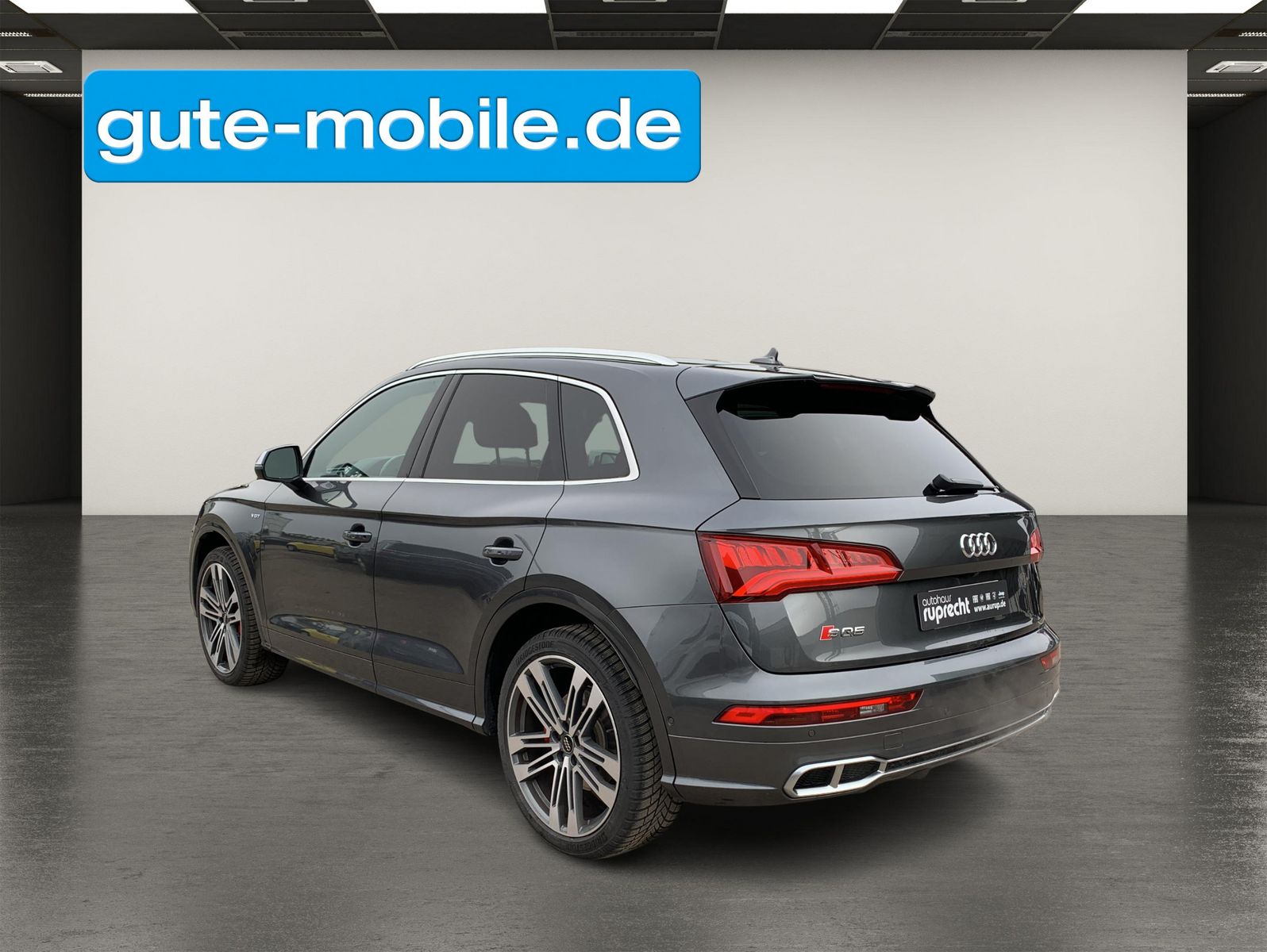 Fahrzeugabbildung Audi SQ5 3.0 TSI 3x S-Line|PANO|RKAMERA|LUFT|B&O|21"