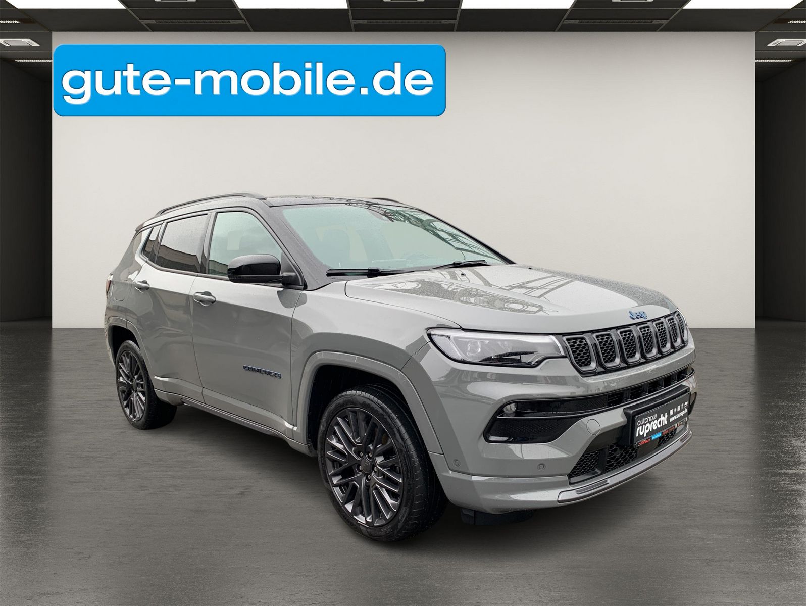 Fahrzeugabbildung Jeep Compass S Plug-In Hybrid 4WD | AHK| PANO