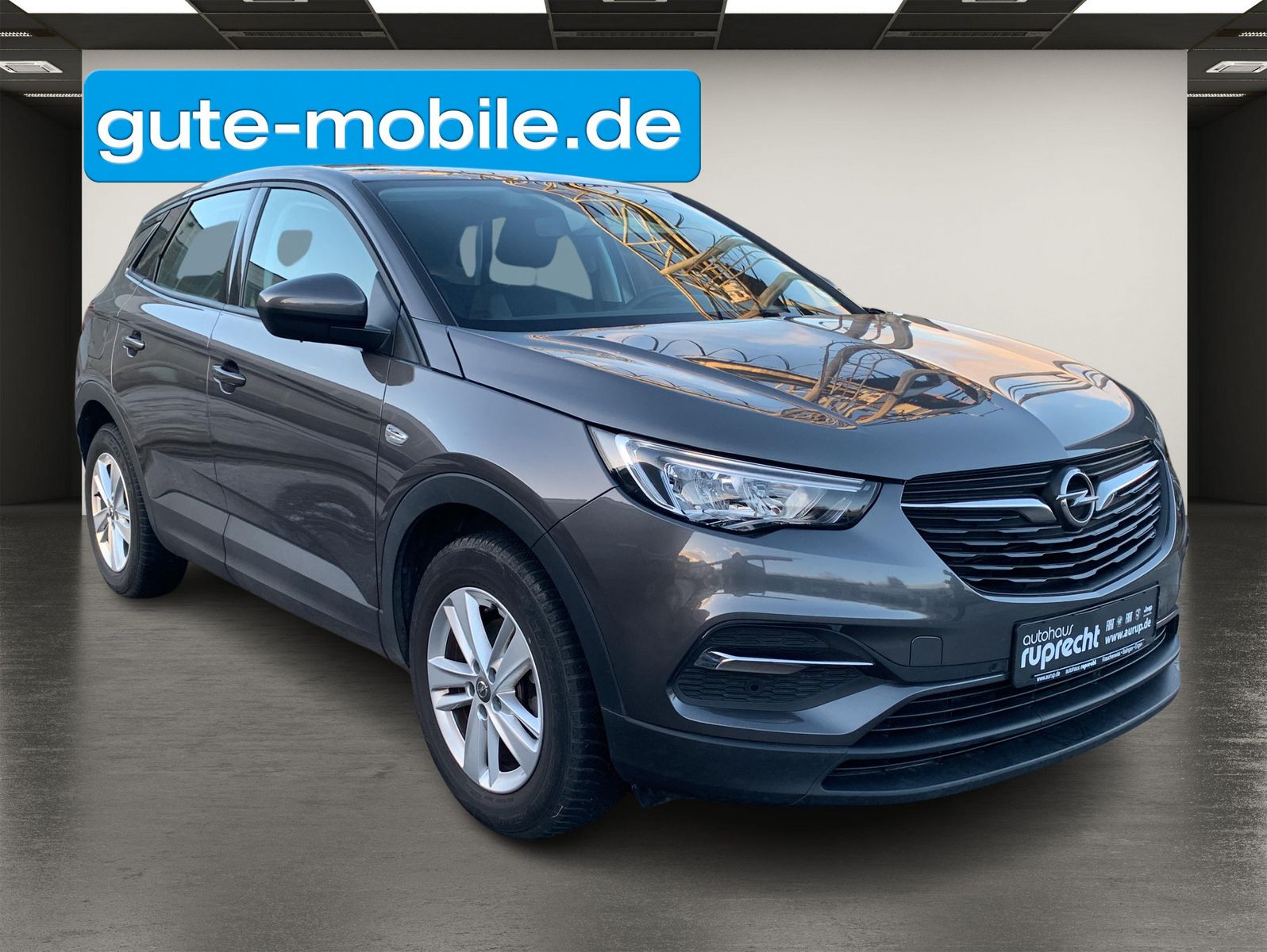 Fahrzeugabbildung Opel Grandland (X) 1,2l*Edition|Navi|Carplay|Android