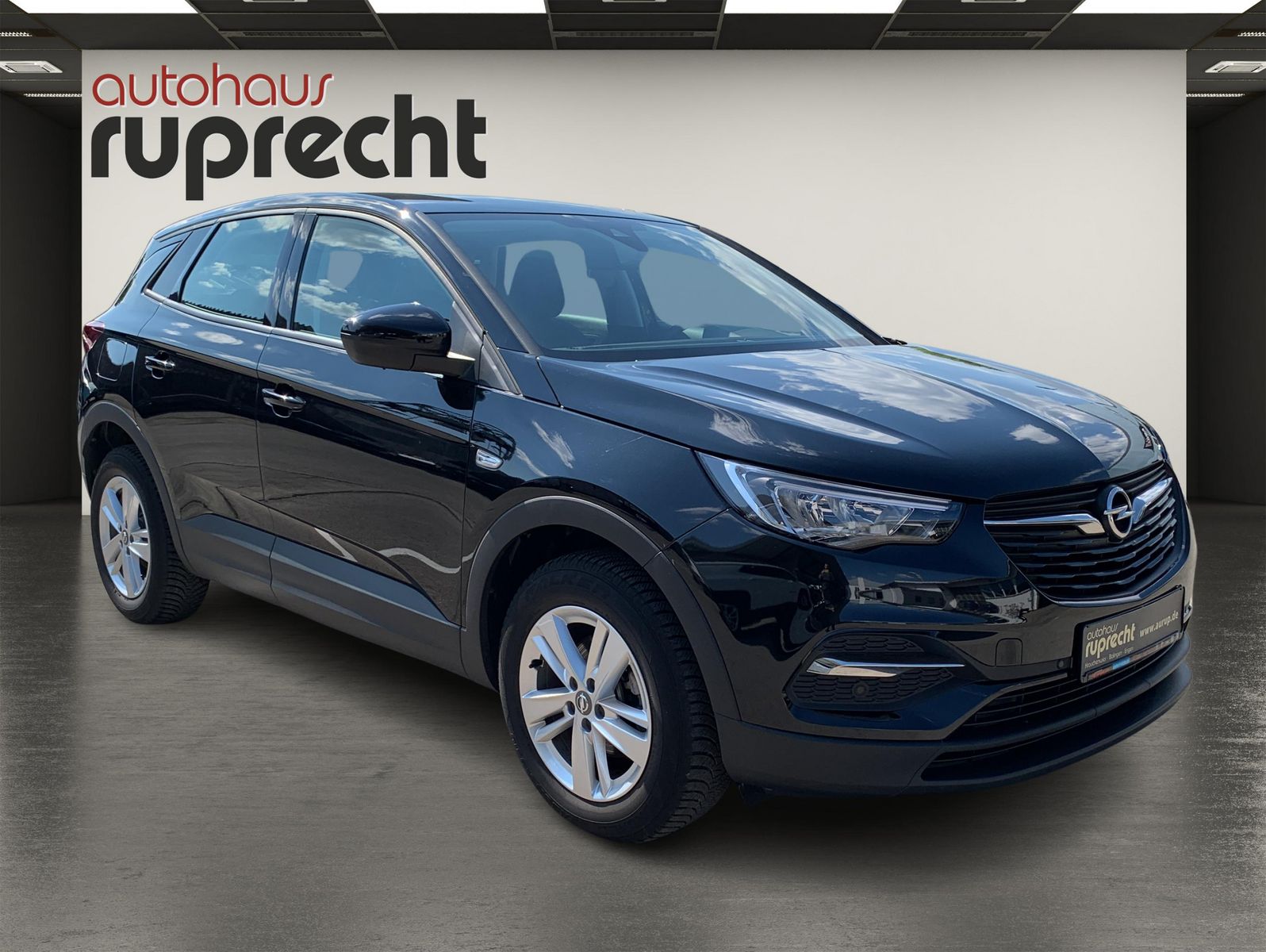 Fahrzeugabbildung Opel Grandland (X) 1,2l*Edition|Navi|Carplay|Android