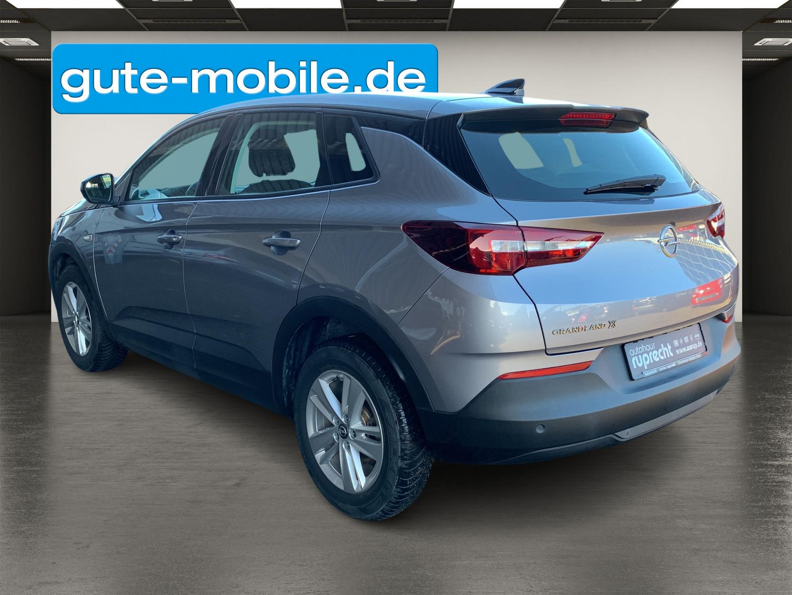 Fahrzeugabbildung Opel Grandland (X) 1,2l*Edition|Navi|Carplay|Android