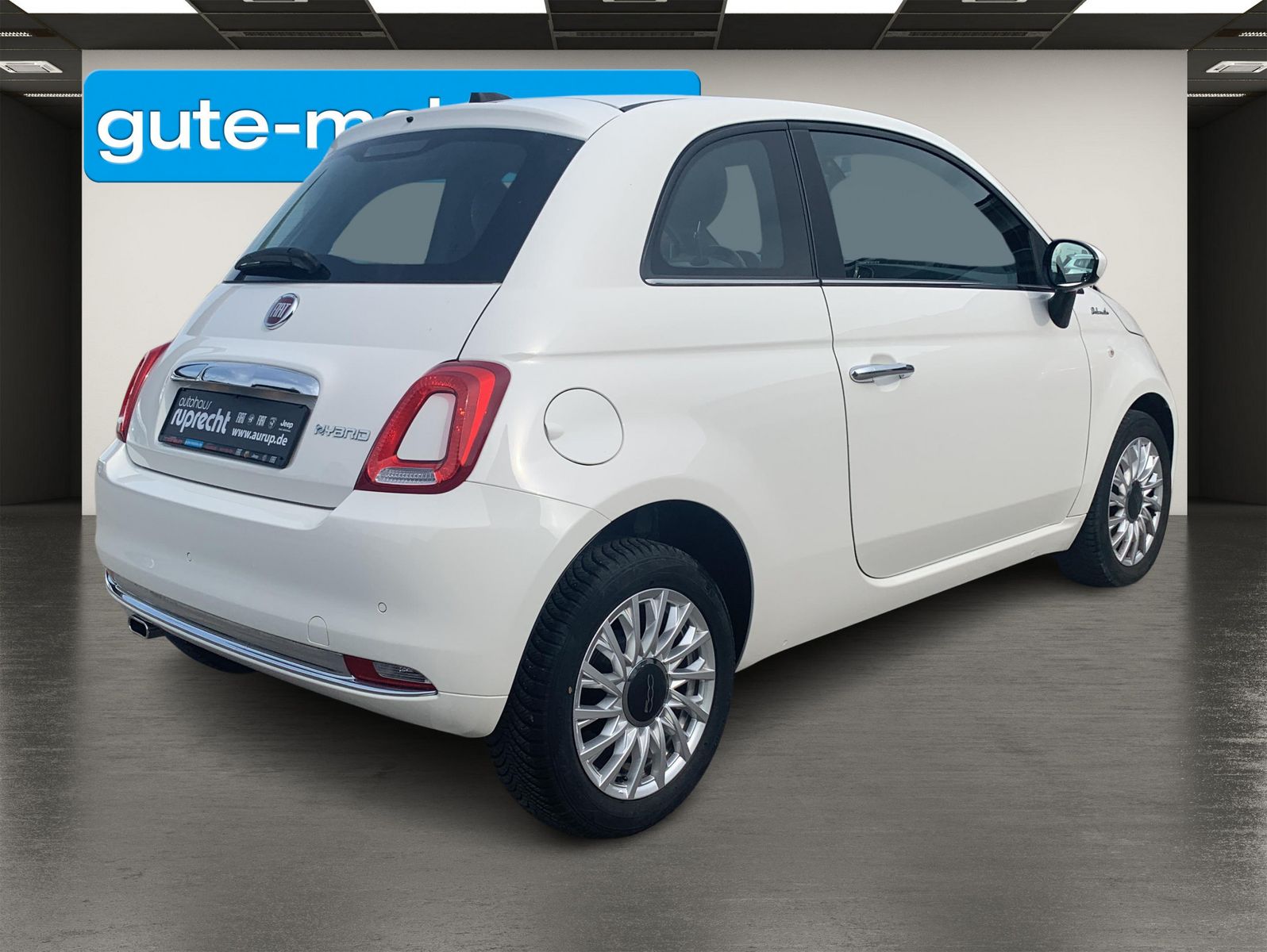 Fahrzeugabbildung Fiat 500 1.0 GSE Hybrid DOLCEVITA 51kW (70PS)