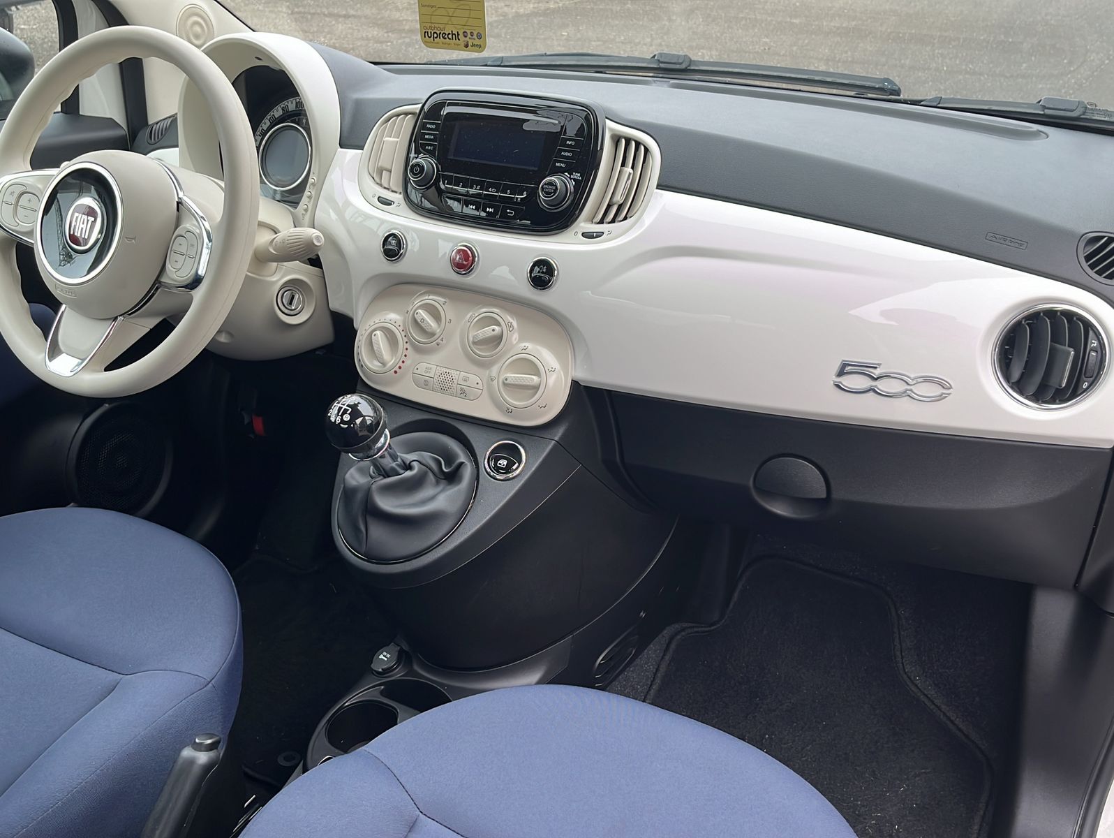 Fahrzeugabbildung Fiat 500 1.0 GSE Hybrid CULT 51kW (69PS)