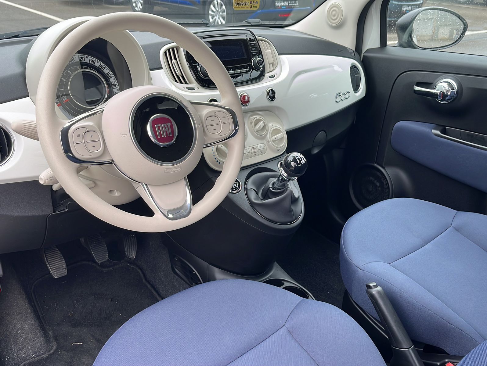 Fahrzeugabbildung Fiat 500 1.0 GSE Hybrid CULT 51kW (69PS)